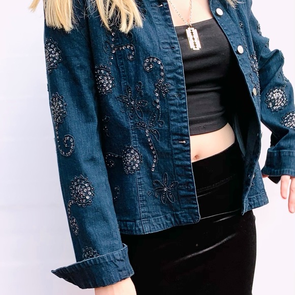 Gorgeous blue denim jacket with blue embroidery & shiny beadings metal buttons M - Picture 4 of 16